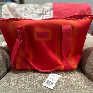 Dagne Dover Landon Caryall Medium